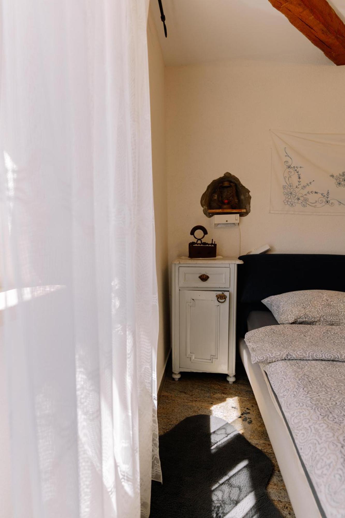 Villa Casa Luana à Roč Extérieur photo
